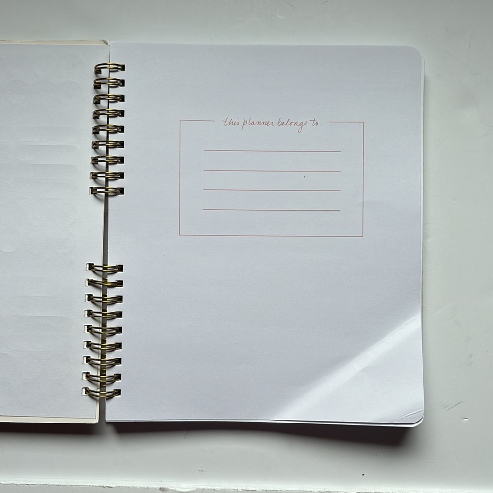 Design Loop Undated Planner - Picture 7 of 9